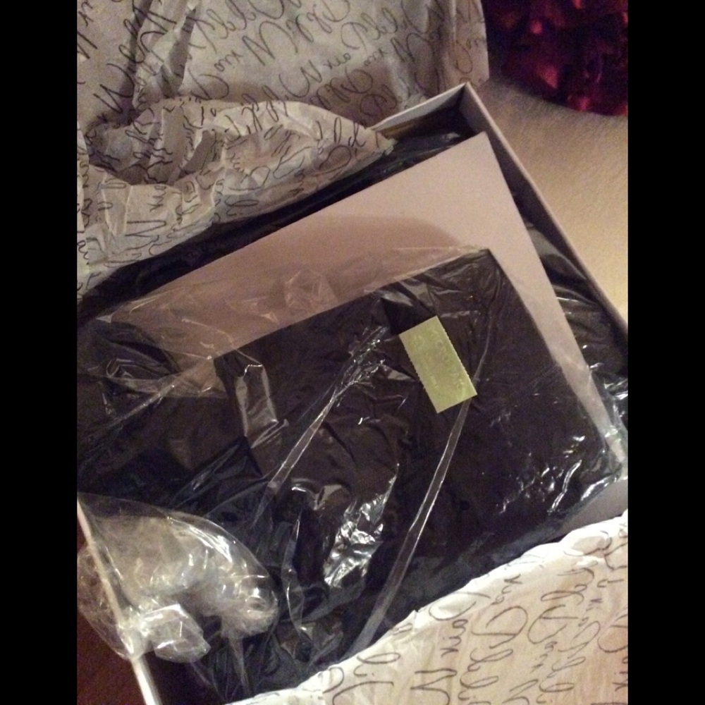 New Wild pair Mellinda platform knee high boots - Picture 16 of 16